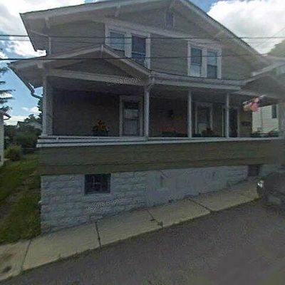 13 Welsh St, Frostburg, MD 21532