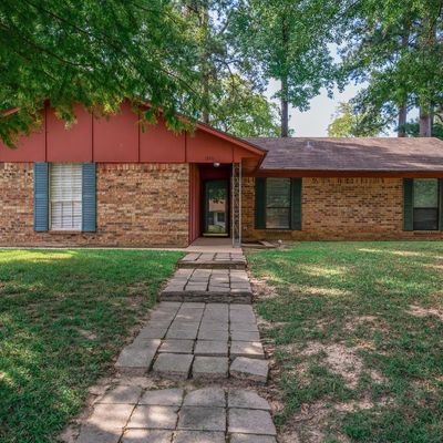 1300 Baxley Ln, Longview, TX 75604