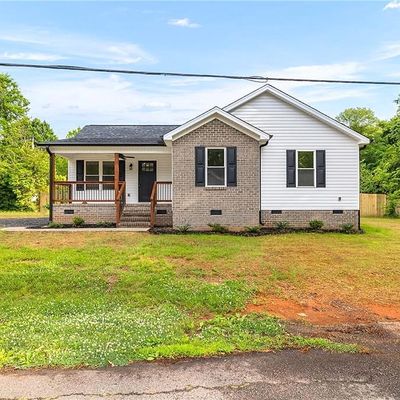 1132 Lawson St, Eden, NC 27288