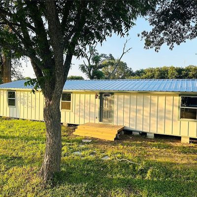 11330 Lakeview Rd, Brenham, TX 77833