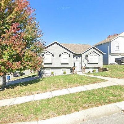 1138 Cardinal Dr, Liberty, MO 64068