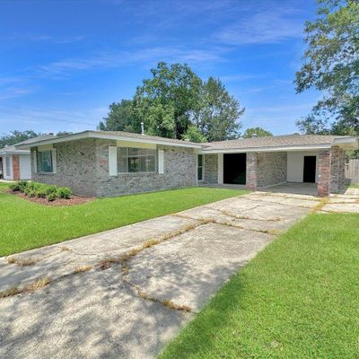 11379 Pamela Ln, Baton Rouge, LA 70815