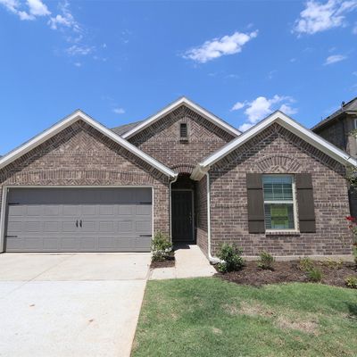 1140 Greenlee Drive, Crowley, TX 76036