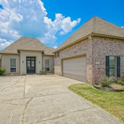 11407 Lemonwood Dr, Denham Springs, LA 70726