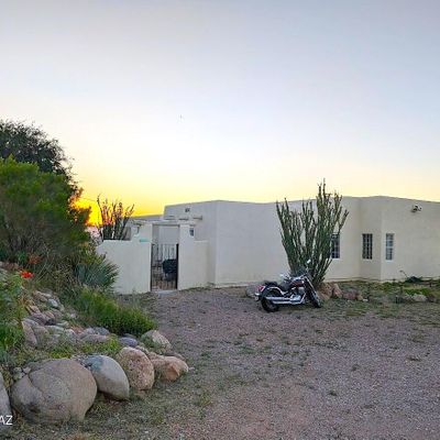 1147 Via Jacaranda, Rio Rico, AZ 85648