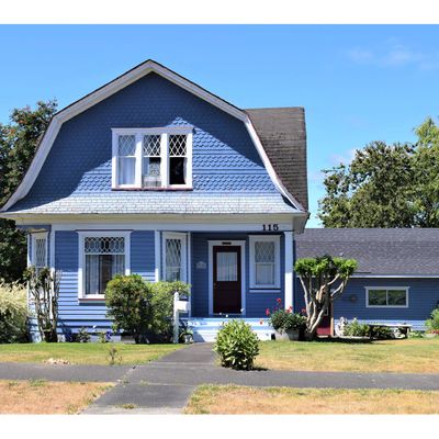 115 N Dean St, Coquille, OR 97423