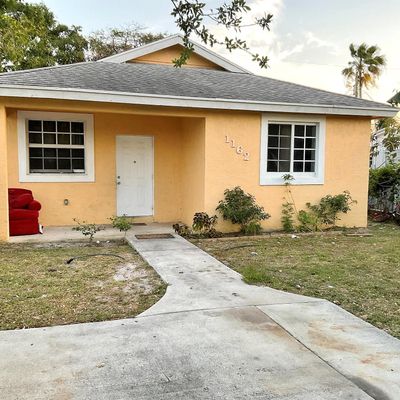 1162 Highview Rd, Lantana, FL 33462