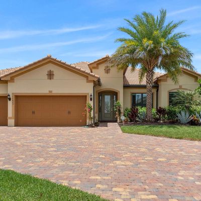 11625 Sally Ann Dr, Palm Beach Gardens, FL 33412