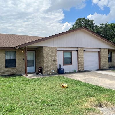 117 W Goforth Road, Buda, TX 78610