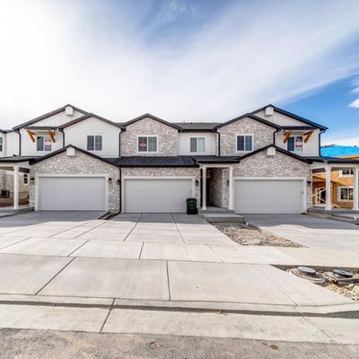 1175 N 580 W # 211, Tooele, UT 84074