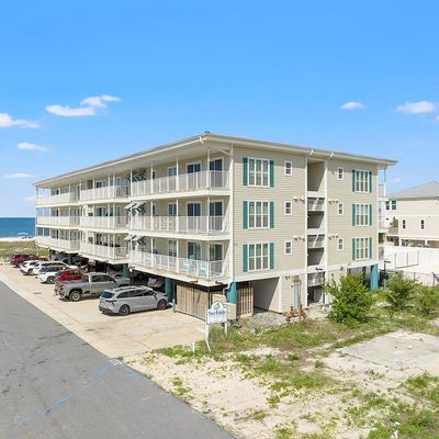 118 S 38 Th St #6, Mexico Beach, FL 32456