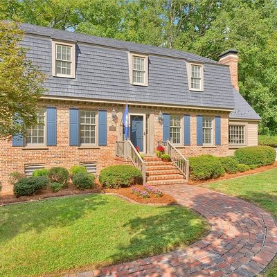 118 Tudor Rd, Colonial Heights, VA 23834