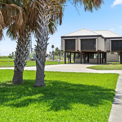 119 Vermillion Bay Lane, Cypremort Point, LA 70538