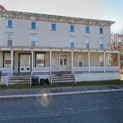 12 Clinton St, Delaware, NJ 07833