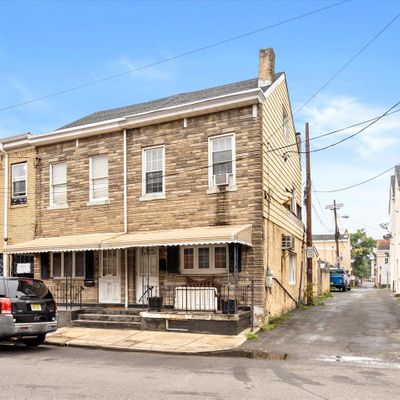 12 Mott St, Trenton, NJ 08611