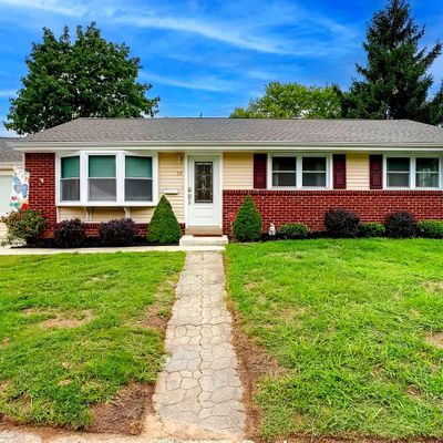 14 Willingboro Rd, Sewell, NJ 08080