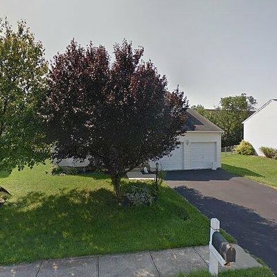 140 Hykes Rd E, Greencastle, PA 17225