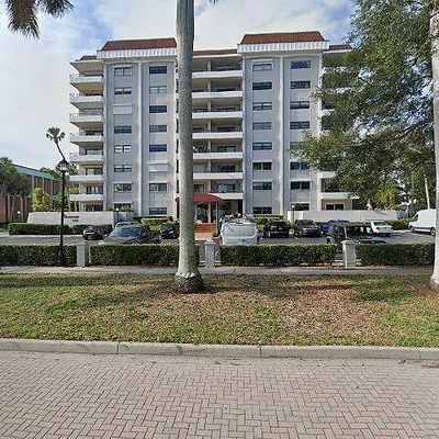 1400 1 St Ave W #201, Bradenton, FL 34205