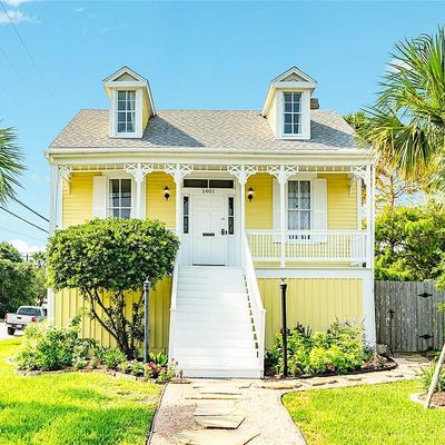 1401 Avenue L, Galveston, TX 77550