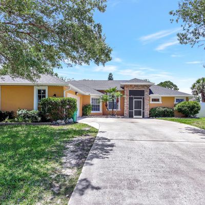 1402 Se Preston Ln, Port Saint Lucie, FL 34983