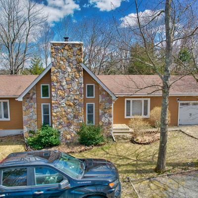 1404 Route 390, Greentown, PA 18426