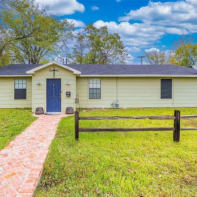 141 E Mckinney Avenue, Cooper, TX 75432