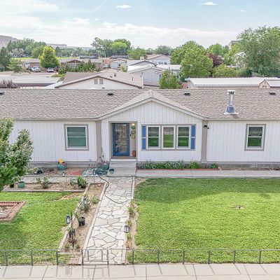 1429 Anna Ln, Farmington, NM 87401