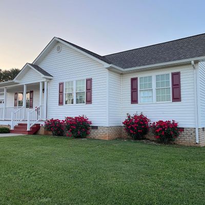 149 Avery Lane, Appomattox, VA 24552