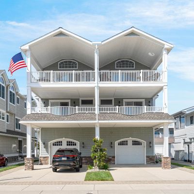 15 67 Th St, Sea Isle City, NJ 08243