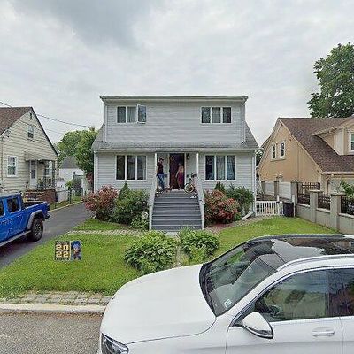 15 Beech St, Little Ferry, NJ 07643