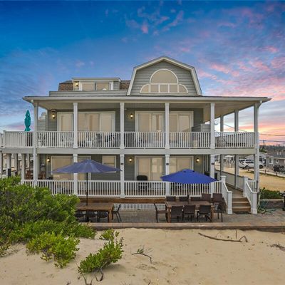 15 E Tuna Way, Lavallette, NJ 08735