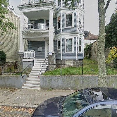 15 Shepton St, Dorchester Center, MA 02124