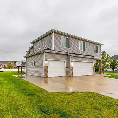 1501 Johnson Dr S, Moorhead, MN 56560