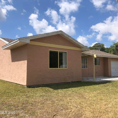 1302 Alcazar St Se, Palm Bay, FL 32909