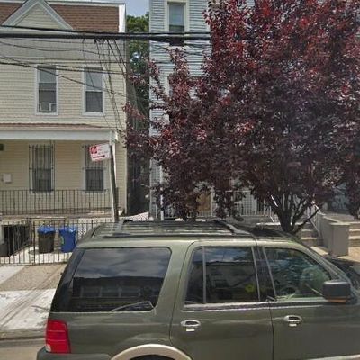 1302 Findlay Ave, Bronx, NY 10456