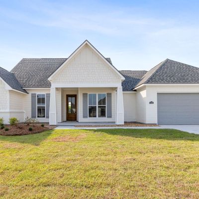 1304 Bayou Trace, Breaux Bridge, LA 70517