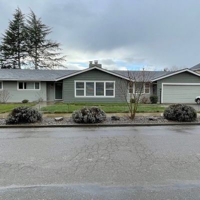 1305 Ne Newall Rd, Newberg, OR 97132