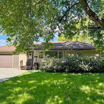 1307 N Front St, Crookston, MN 56716