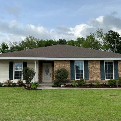 132 Belle Grove Dr, La Place, LA 70068