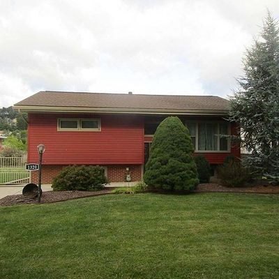 1320 Adams Avenue, Altoona, PA 16602