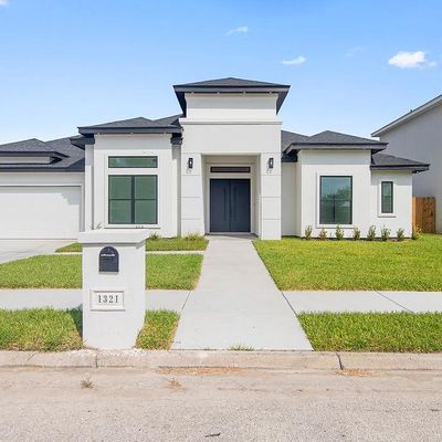 1321 W White Oak Drive, Harlingen, TX 78552