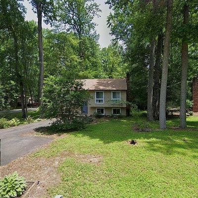 13214 Gate Post Ct, Midlothian, VA 23112