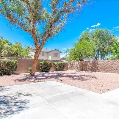 1327 Cadence St, Henderson, NV 89052