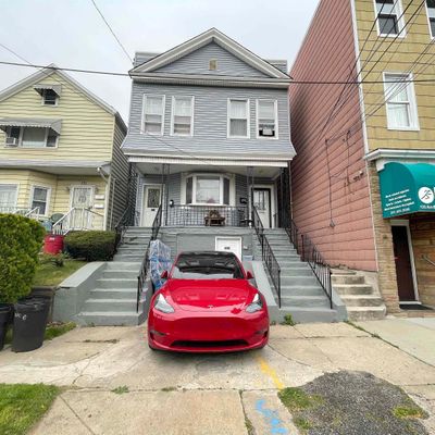 133 Avenue B, Bayonne, NJ 07002