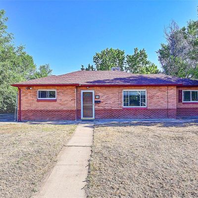 1331 Oak Pl, Thornton, CO 80229