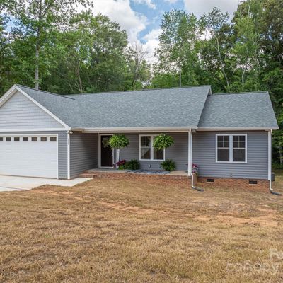 1332 W Nc 27 Highway, Lincolnton, NC 28092