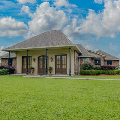 13330 Roddy Rd, Gonzales, LA 70737