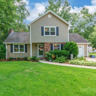 134 Melody Dr, Gastonia, NC 28056