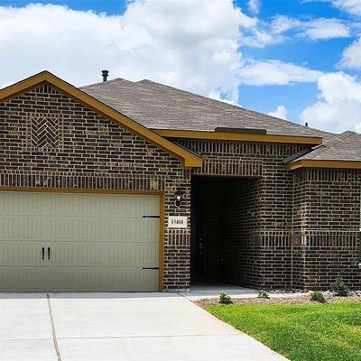 13408 Hang Fire Lane, Cresson, TX 76044