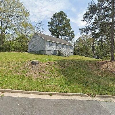 1348 Lakeview Dr, Macon, GA 31206